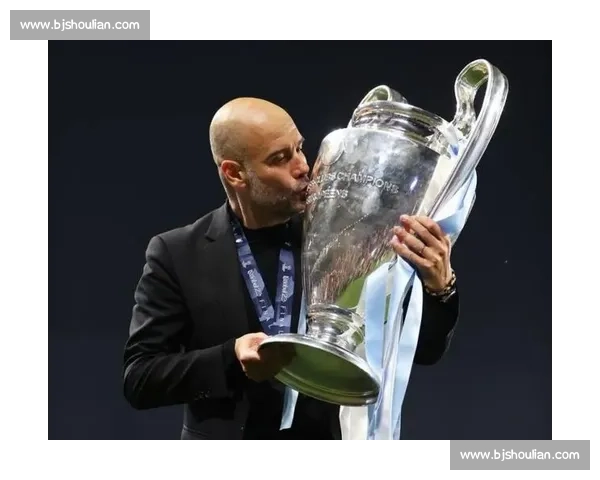 瓜帅女儿现场见证父亲与马宁争执,英超最美星二代身材吸睛 瓜帅女儿现场见证父亲与马宁争执,英超最美星二代身材吸睛