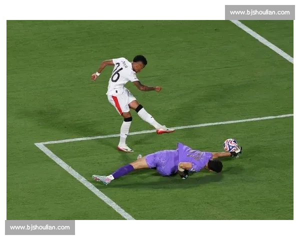 补时扑点封神!布努延续世界杯传奇,利雅得新月逼平皇马 补时扑点封神!布努延续世界杯传奇,利雅得新月逼平皇马
