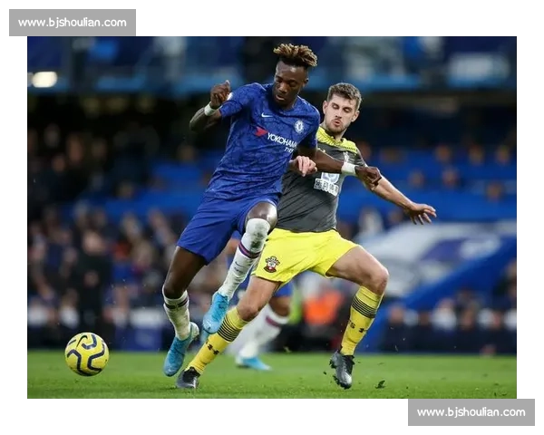 迪马济奥确认!贝西克塔斯 1700 万欧先租后买锁定亚伯拉罕 迪马济奥确认!贝西克塔斯 1700 万欧先租后买锁定亚伯拉罕