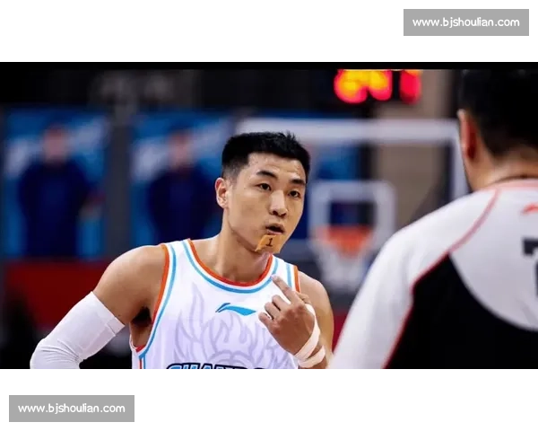 高诗岩落户济南！顶薪续约 + 全家扎根，“新泉城人” 开启篮球与生活双重新篇